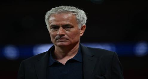 محترف مصري ولقب غائب منذ 10 سنوات.. ماذا ينتظر مورينيو في فنربخشة؟
